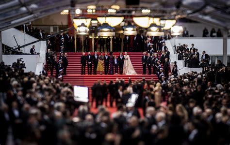 2018 Cannes Film Festival Premiere: A Spark that Ignited Conversations on Iranian Cinema and Social Commentary