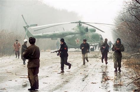 A Batalha de Nalchik: Confronto Épico entre Rebeldes Chechenos e Forças Russas em 2005