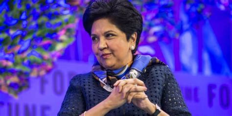 A Revolução Digital na Alemanha: Impacto Profundo de Indra Nooyi na Transformação da SAP